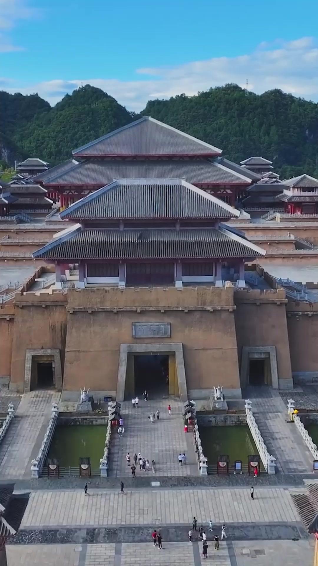 Freaking Hell! That Scrub’s the Grand Marshal! poster