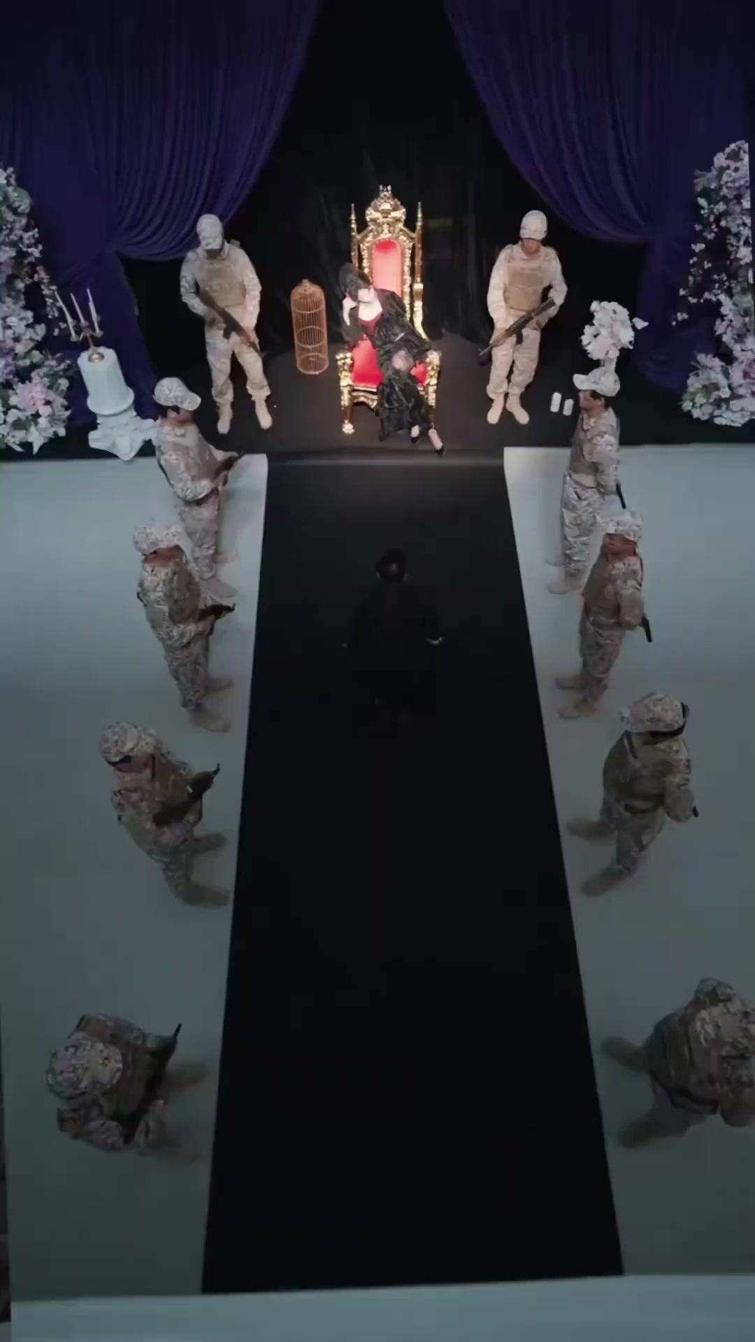 Heiress Returns to Claim the Empire poster