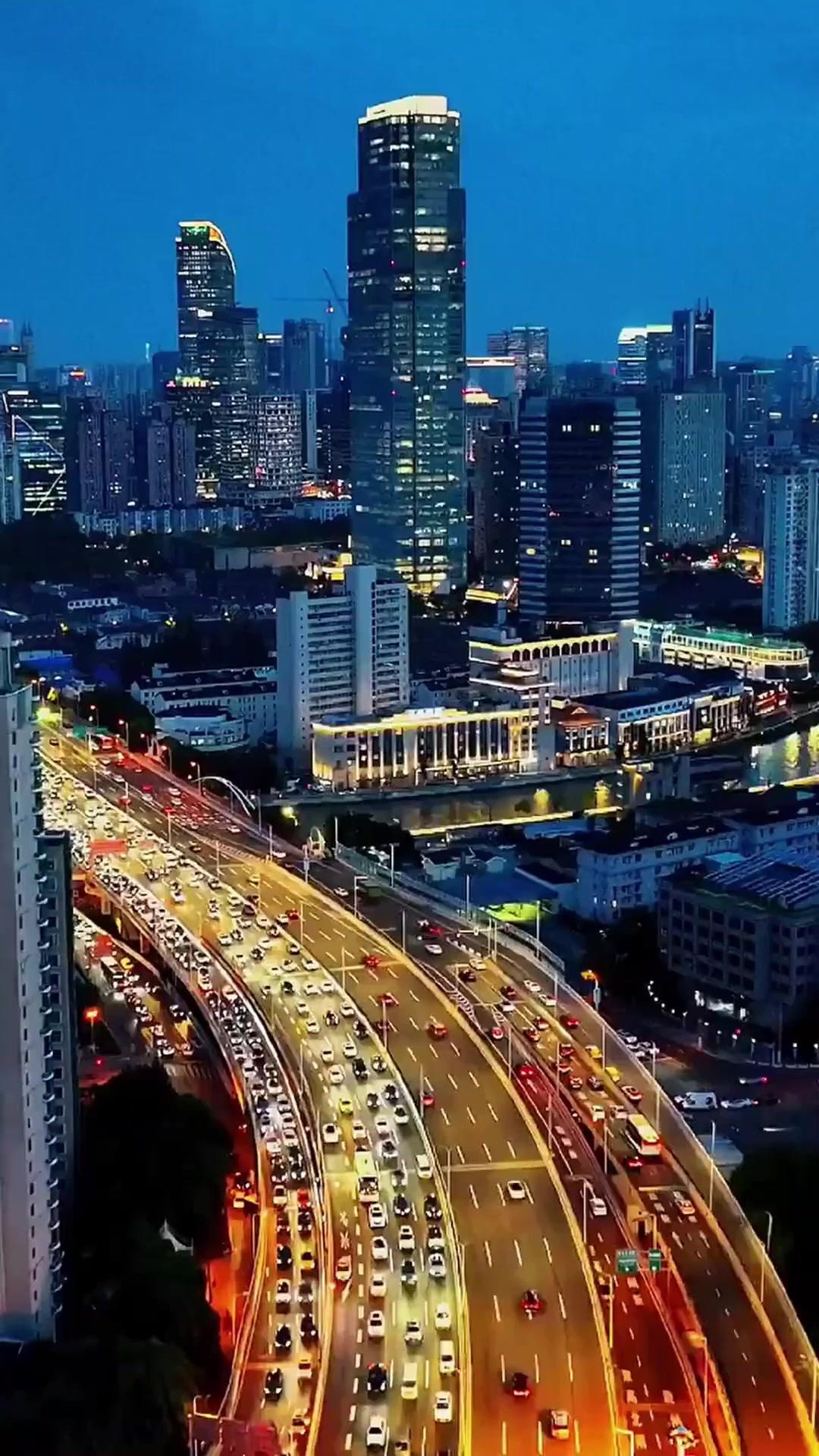 The Missing Heir Wants Me Badly poster