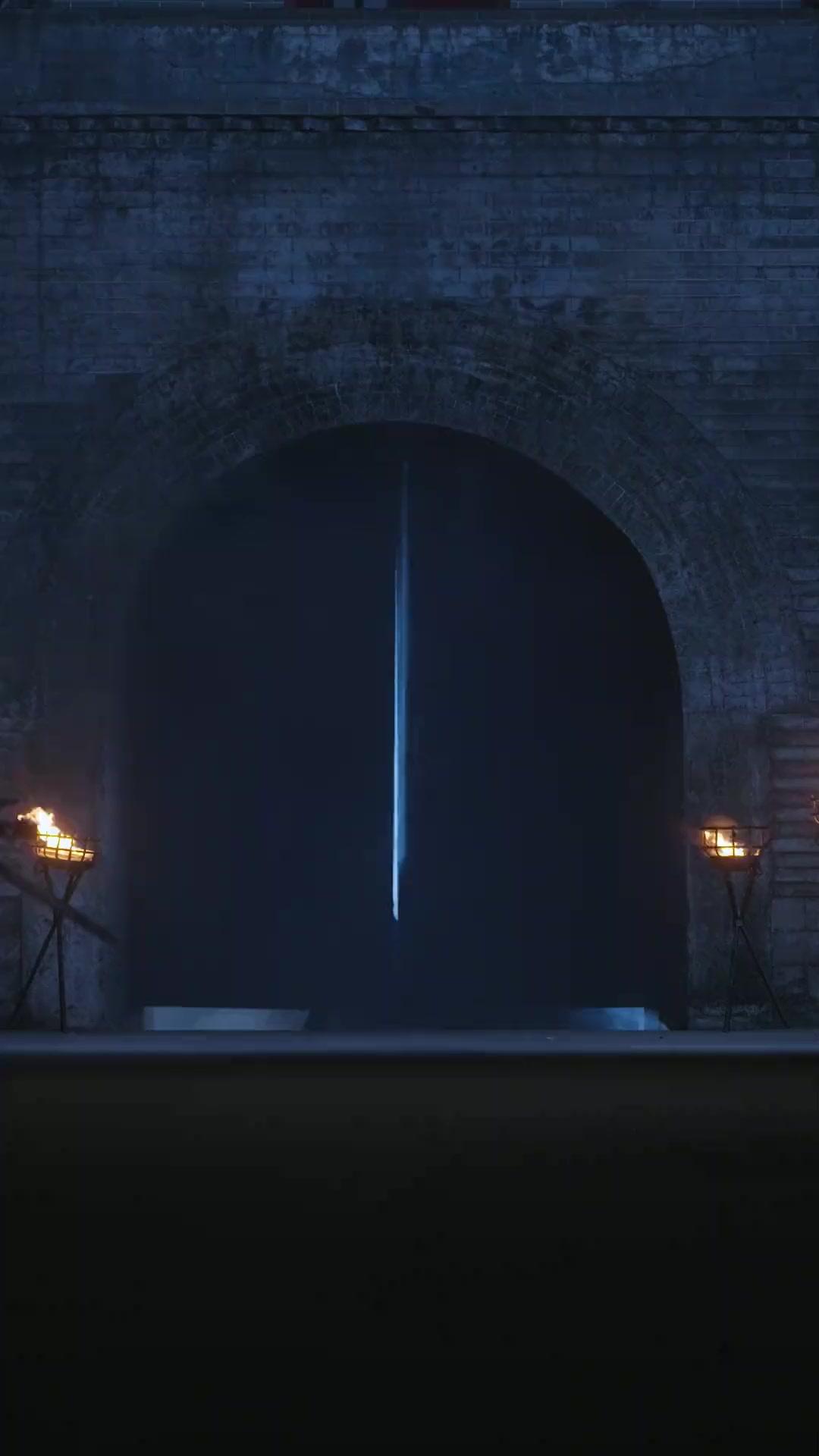 This Queen Was Spoiled by Fate. Twice! poster